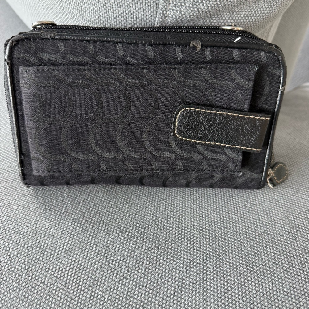 Black Patterned Multi-Functional Clutch with Zip … - image 3